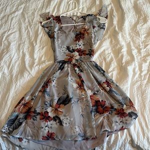 Lulus open back dress